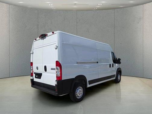 Bright White Clearcoat 2024 RAM ProMaster 2500 Tradesman