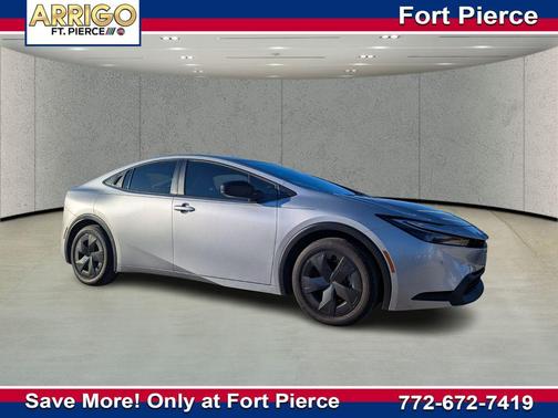 2024 Toyota Prius LE