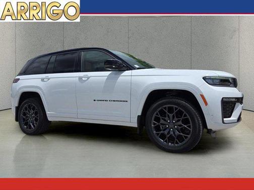 Bright White Clearcoat 2026 Jeep Grand Cherokee Summit