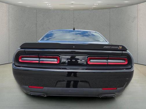 Pitch Black Clearcoat 2023 Dodge Challenger R/T Scat Pack