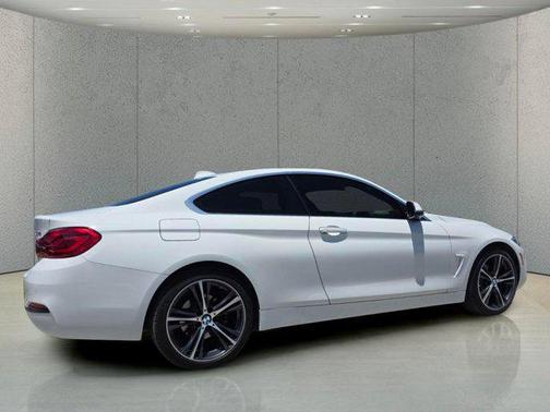 Alpine White 2019 BMW 430 i xDrive