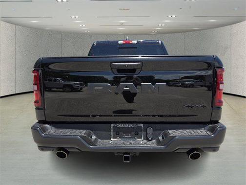 2025 RAM 1500 Warlock Crew Cab 4x4 5'7' Box