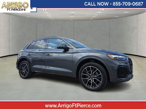 Daytona Gray Pearl Effect 2023 Audi SQ5 3.0T Premium Plus