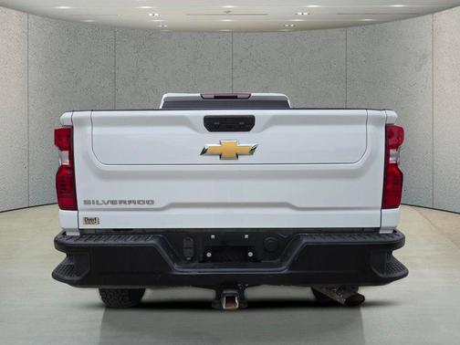 Summit White 2022 Chevrolet Silverado 2500 WT