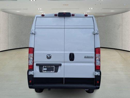 2026 RAM ProMaster 2500 Tradesman