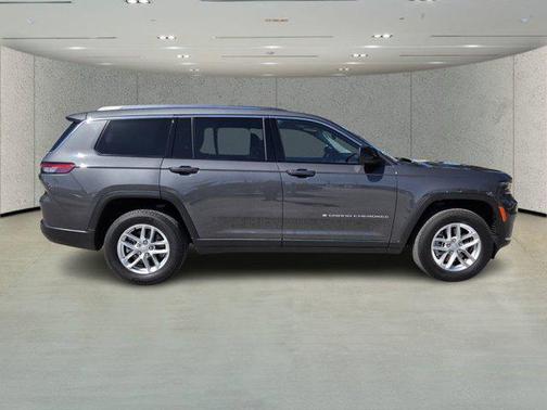 2021 Jeep Grand Cherokee L Laredo