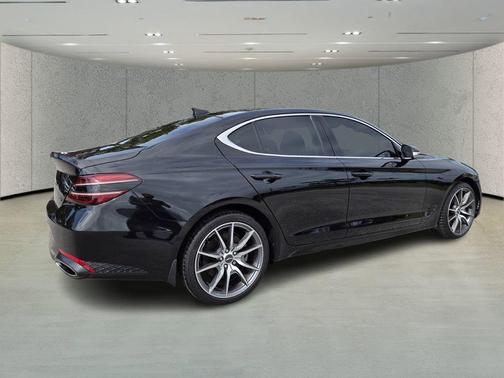 Vik Black 2023 Genesis G70 3.3T RWD