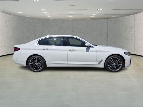 2023 BMW 540 i xDrive