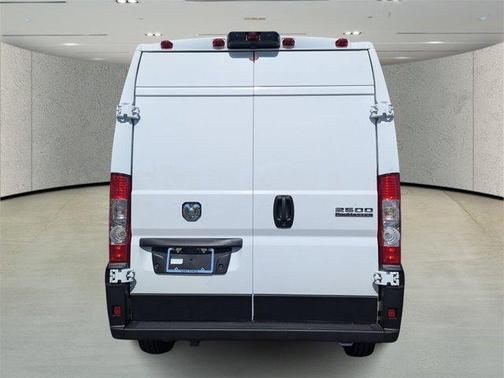 2026 RAM ProMaster 2500 Tradesman