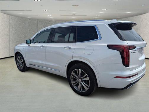 2021 Cadillac XT6 Premium Luxury FWD
