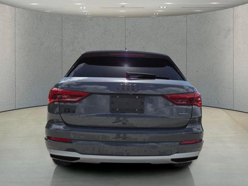 Gray Metallic 2021 Audi Q3 40 Premium