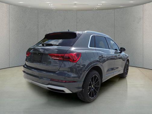 Gray Metallic 2021 Audi Q3 40 Premium