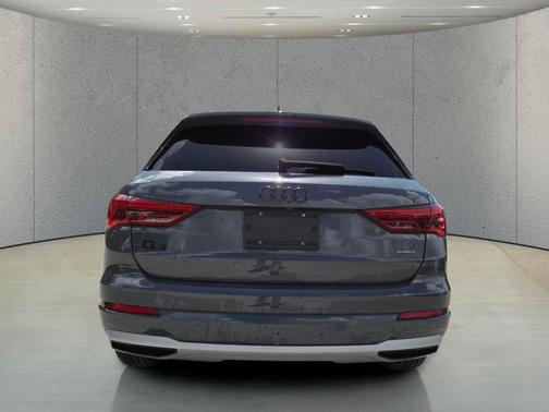 Gray Metallic 2021 Audi Q3 40 Premium