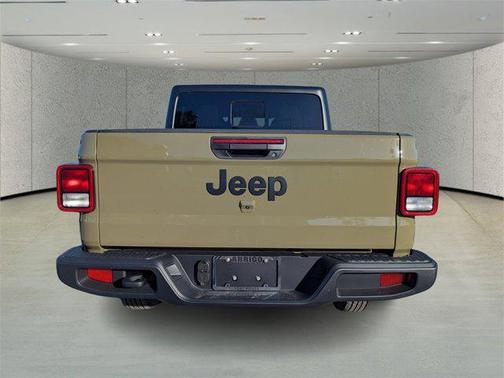 2026 Jeep Gladiator Sport S