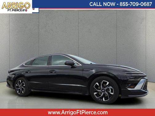 Onyx Black 2024 Hyundai SONATA SEL
