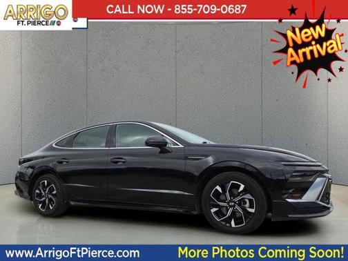 Onyx Black 2024 Hyundai SONATA SEL