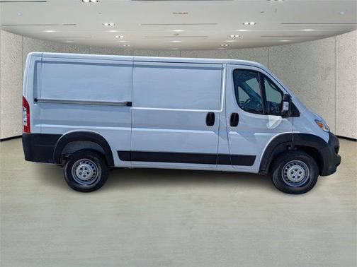 2025 RAM ProMaster 1500 Low Roof
