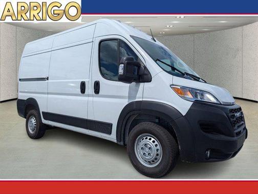 Bright White Clearcoat 2026 RAM ProMaster 1500 Base