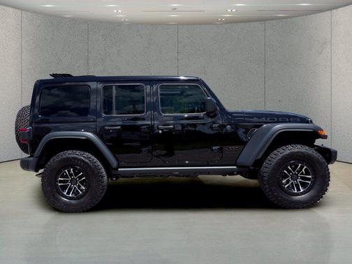 Black Clearcoat 2026 Jeep Wrangler 4-Door Moab 392 4x4