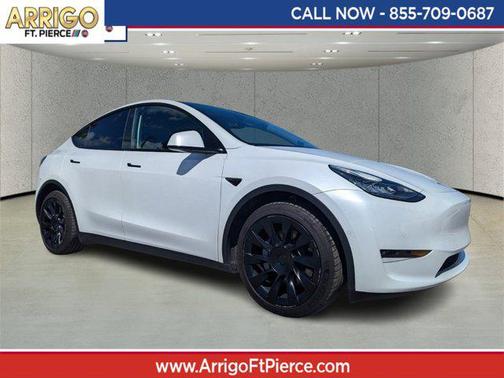2022 Tesla Model Y Long Range Dual Motor All-Wheel Drive