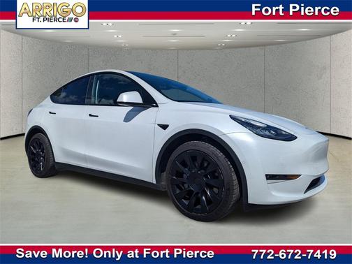 2022 Tesla Model Y Long Range Dual Motor All-Wheel Drive