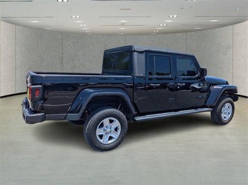 2022 Jeep Gladiator Sport S