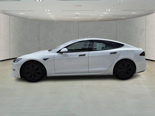 Pearl White Multi-Coat 2023 Tesla Model S Base