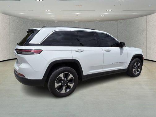 2023 Jeep Grand Cherokee 4xe Base