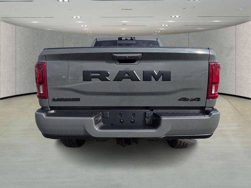 2026 RAM 2500 Laramie Crew Cab 4x4 6'4' Box
