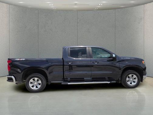 Dark Ash Metallic 2023 Chevrolet Silverado 1500 LT
