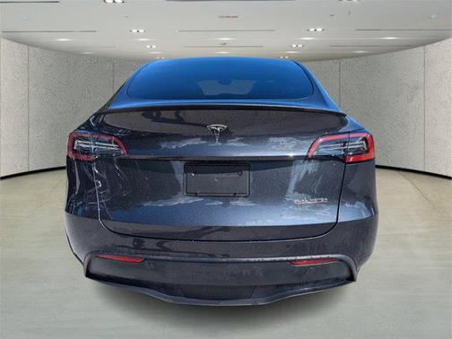 2024 Tesla Model Y Performance Dual Motor All-Wheel Drive