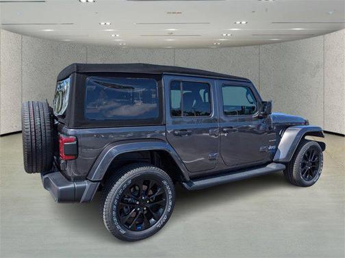 2022 Jeep Wrangler Unlimited 4xe Sahara