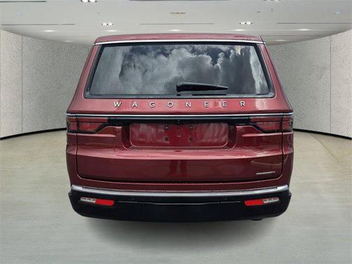 2023 Jeep Wagoneer Series II 4x2