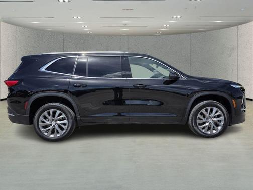2025 Buick Enclave Preferred FWD