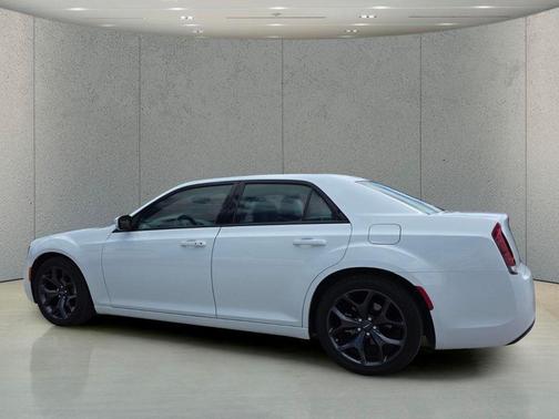 Bright White Clearcoat 2023 Chrysler 300 S