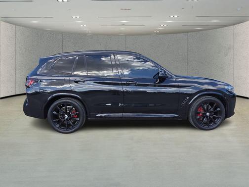 2023 BMW X3 M40i