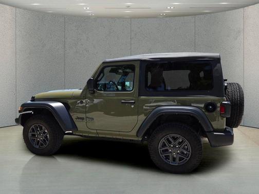 41 2025 Jeep Wrangler Sport S