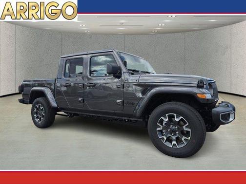 2026 Jeep Gladiator Sahara 4x4