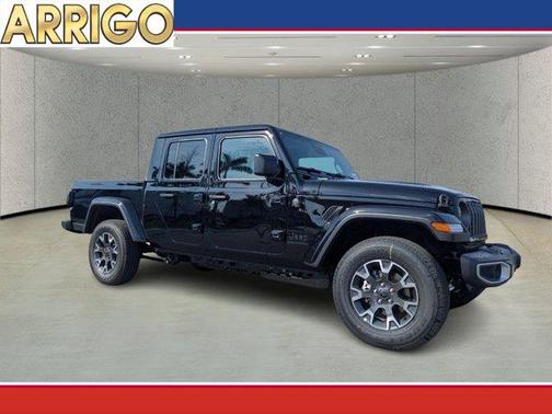 2026 Jeep Gladiator Sahara 4x4