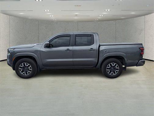 2024 Nissan Frontier SL