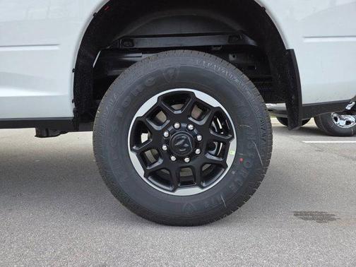 Bright White Clearcoat 2026 RAM 2500 Laramie Crew Cab 4x4 6'4' Box