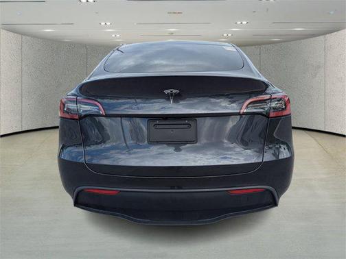 2024 Tesla Model Y Long Range Dual Motor All-Wheel Drive