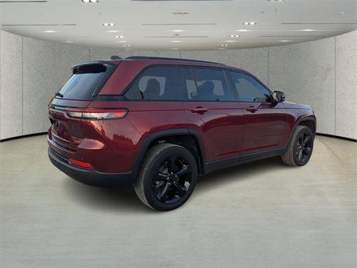 2024 Jeep Grand Cherokee Altitude