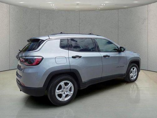 2022 Jeep Compass Sport