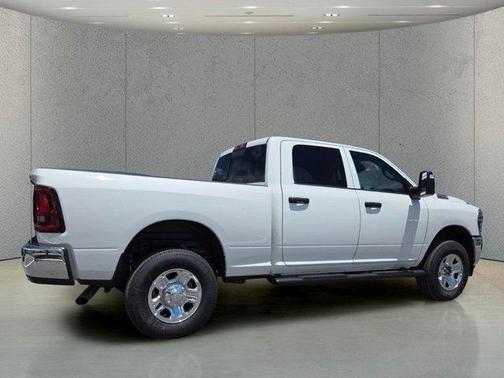 Bright White Clearcoat 2026 RAM 2500 Tradesman Crew Cab 4x4 6'4' Box