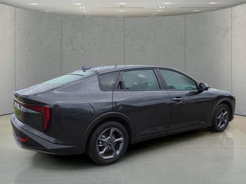 Interstellar Gray 2025 Kia K4 LXS