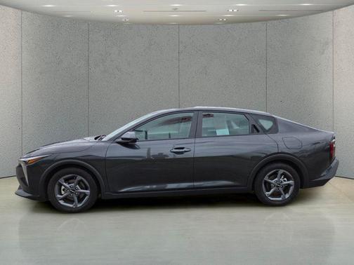 Interstellar Gray 2025 Kia K4 LXS