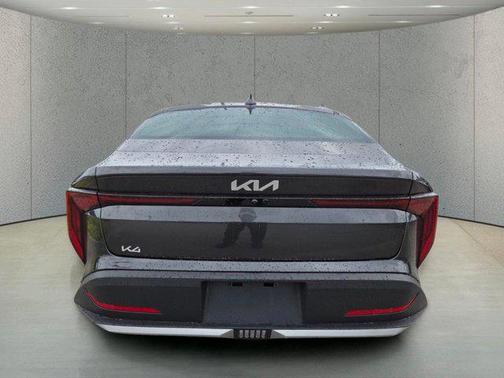 Interstellar Gray 2025 Kia K4 LXS