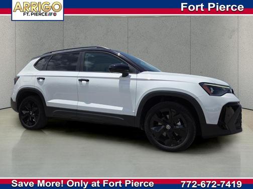 Pure White 2025 Volkswagen Taos 1.5T SE Black