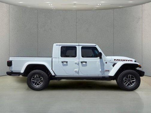 White 2026 Jeep Gladiator Mojave X 4x4